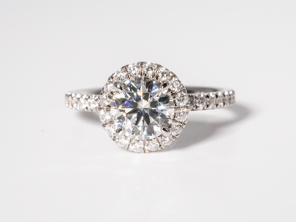 1 Carat The Halo Round Cut Moissanite Engagement Ring