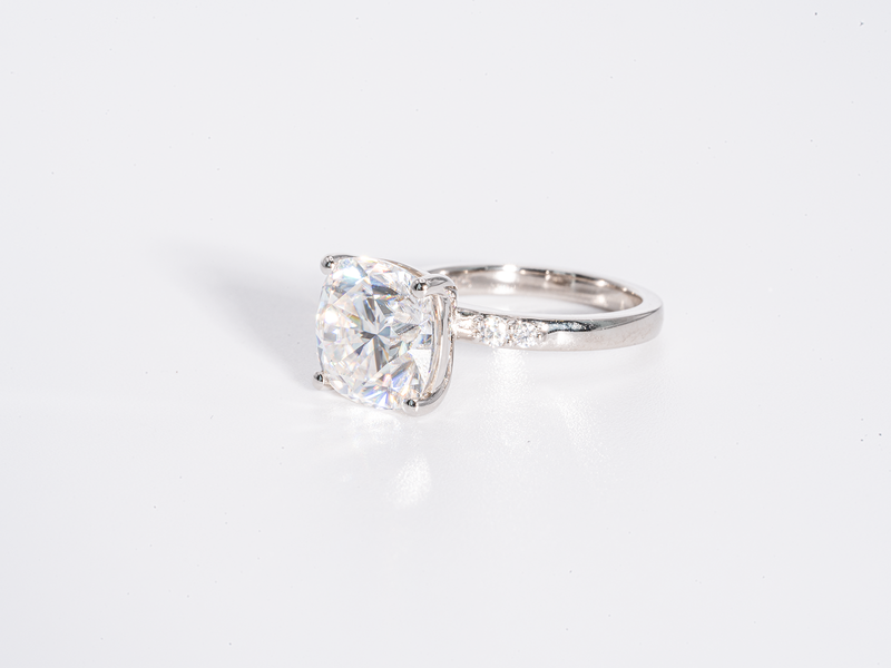 4.5 Carat Cushion 4 Prong Solitaire with Side stone Moissanite Engagement Ring